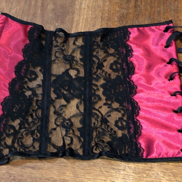 Vtg. 90's Shirley Red Satin & Black Lace Underbust Corset - Small - Picture 9 of 13